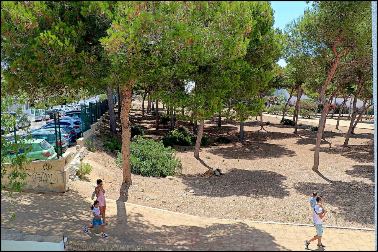 Apartamento Parque La Atalaya Conil De La Frontera Luaran gambar